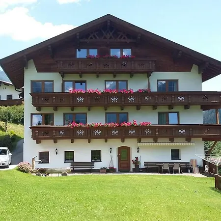 Doadlerhof Нойштіфт-ім-Штубайталь